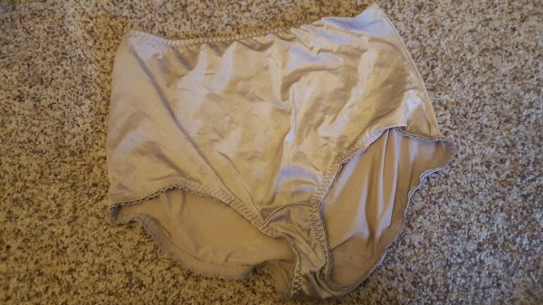 Photo of underwear being used for this method